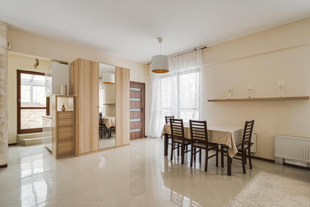 Ferienwohnung Apartament Wiktoria Wilanow Warschau Exterior foto